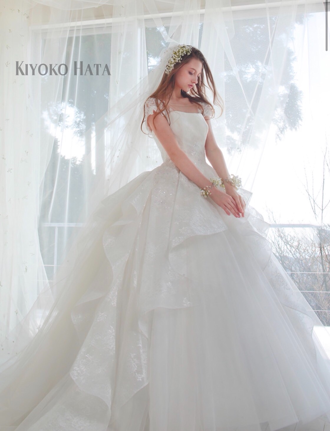 KIYOKO HATAのウエディングドレス